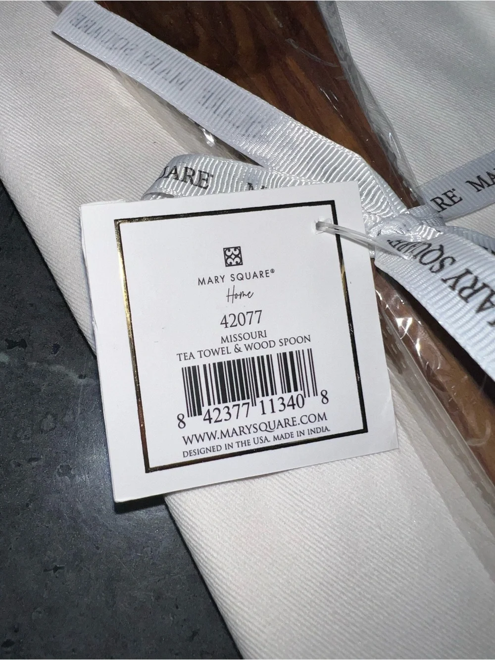 Mary Square ‘Missouri’  tea towel & Wooden Serving Spoon with State Outline